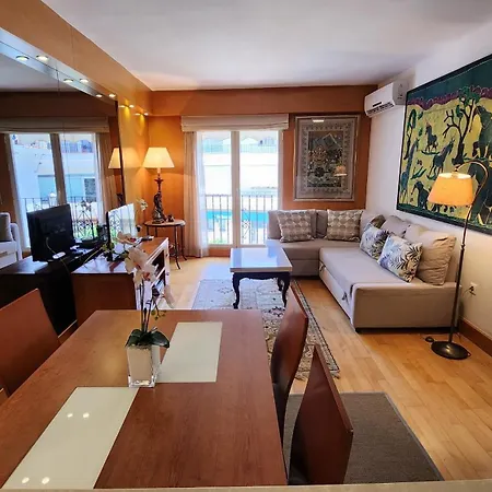 R1357 Balcon De Europa Apartment *